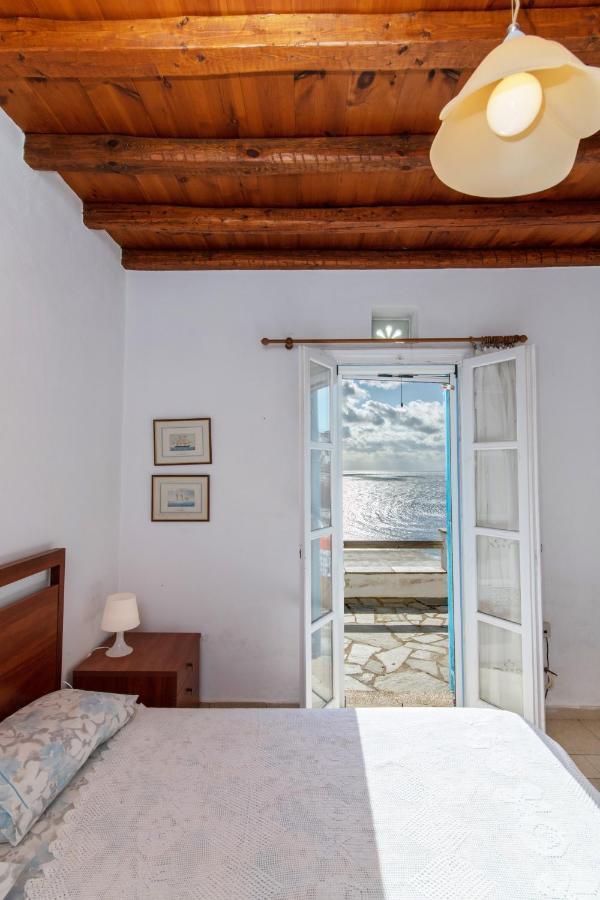 Вілла Casa Di Sole E Sabbia Tinos Екстер'єр фото